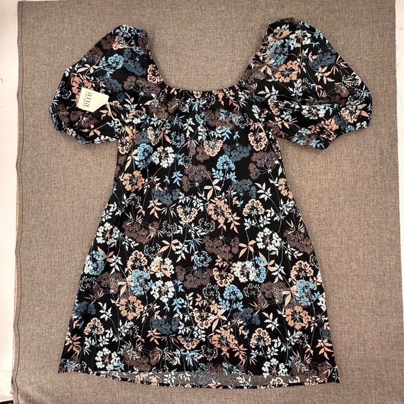 Brand New!! a.n.a a new approach Floral Dress Puffy Short Sleeves Small MSRP $60 - Picture 11 of 14